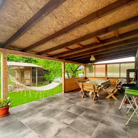 - Basen, Sauna, Balia, Jacuzzi, Dom Caloroczny W Szymbarku Villa Szymbark (Pomerania)