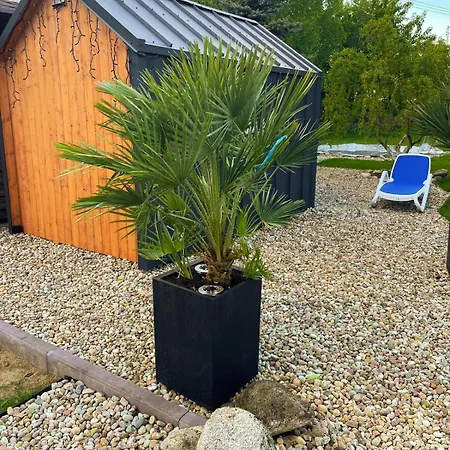 - Basen, Sauna, Balia, Jacuzzi, Dom Caloroczny W Szymbarku *