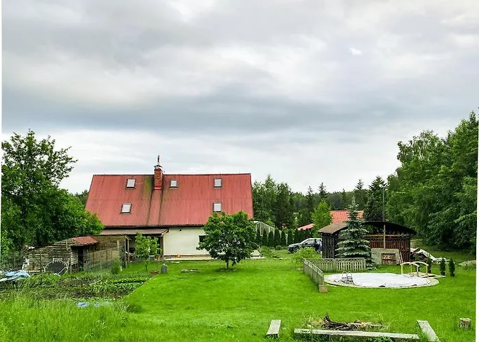 - Basen, Sauna, Balia, Jacuzzi, Dom Caloroczny W Szymbarku Villa